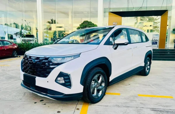 Hyundai Custin 1.5l Tiêu Chuẩn